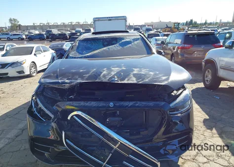 2023 Mercedes-Benz S 500 4Matic z USA, uszkodzony, nr VIN W1K6G6DB3PA170352